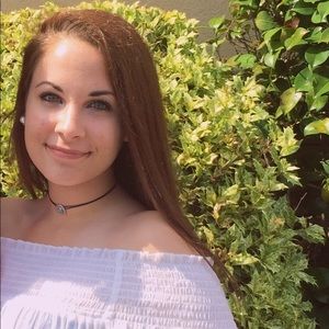 Meet your Posher, Laurel